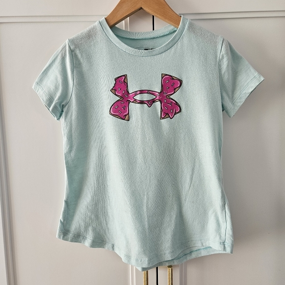 UNDER AMOUR | 3 for 1 girls tees - Picture 2 of 9